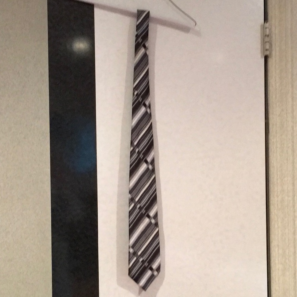 Men’s tie